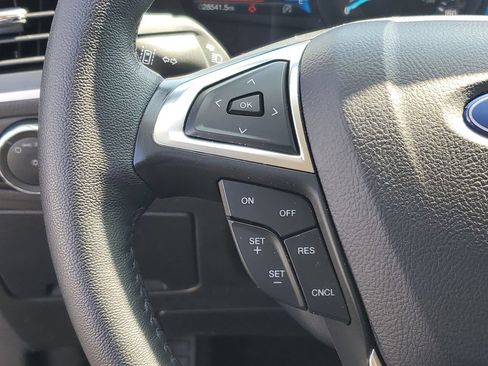 Used 2024 Ford Edge SEL w/ Convenience Package AWD/4WD image 16