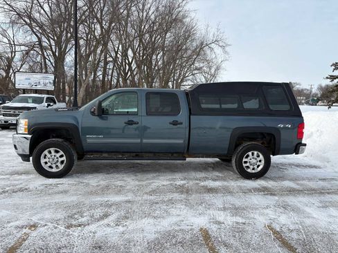 Used 2013 Chevrolet Silverado 2500 LT w/ Interior Plus Package image 6