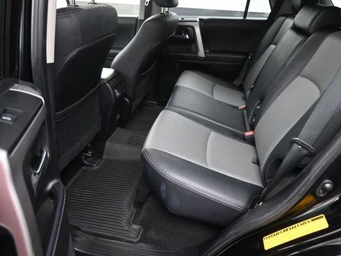 Used 2023 Toyota 4Runner SR5 Premium image 19