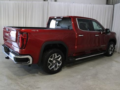 Used 2024 GMC Sierra 1500 SLT w/ SLT Premium Plus Package AWD/4WD image 29