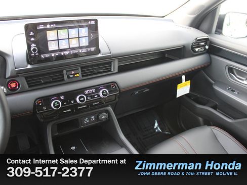 New 2025 Honda Pilot TrailSport image 12