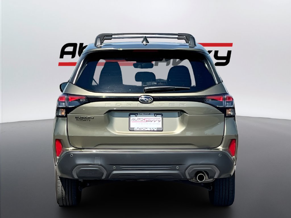 Used 2025 Subaru Forester Limited w/ Popular Package #2 AWD/4WD image 6
