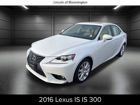 Used 2016 Lexus IS 300 AWD image 1