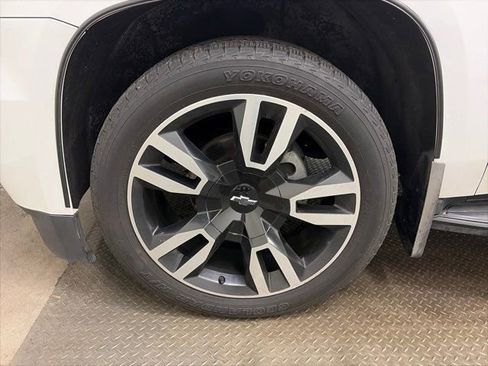 Used 2018 Chevrolet Tahoe Premier image 40