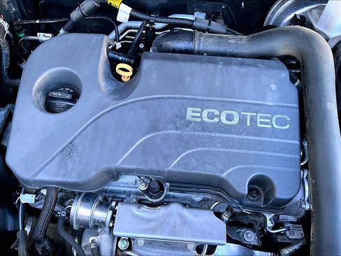 Used 2021 GMC Terrain SLE w/ Driver Convenience Package image 32