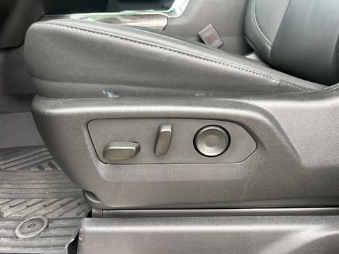 Certified 2025 Chevrolet Silverado 2500 LTZ w/ LTZ Premium Package image 16