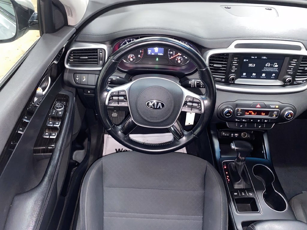 Used 2020 Kia Sorento LX w/ LX I4 Convenience Package AWD/4WD image 23