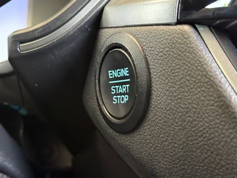 Used 2024 Ford Escape Active AWD/4WD image 22