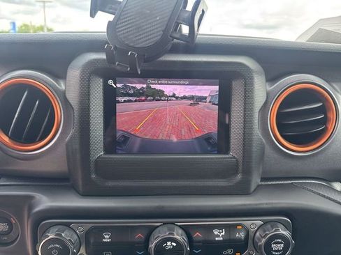 Used 2021 Jeep Gladiator Mojave w/ LED Lighting Group AWD/4WD image 19