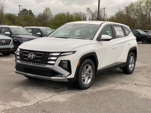 New 2026 Hyundai Tucson SE FWD image 3