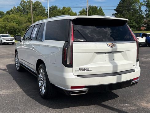 Used 2021 Cadillac Escalade ESV Premium Luxury Platinum AWD/4WD image 6