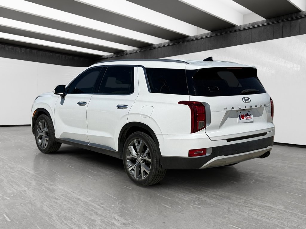 Used 2021 Hyundai Palisade SEL w/ Premium Package FWD image 3