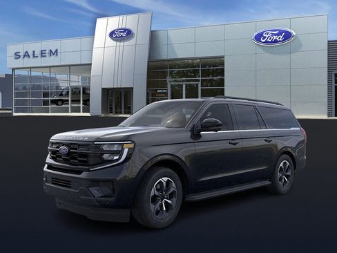 New 2026 Ford Expedition Max Active image 3