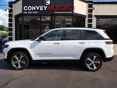 Used 2022 Jeep Grand Cherokee Limited 4xe AWD/4WD image 7