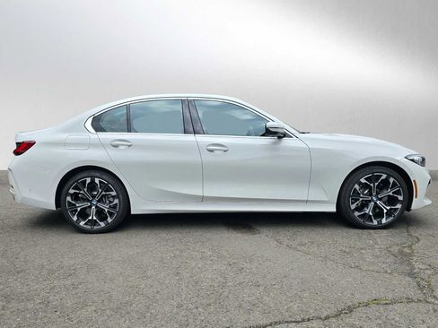 Used 2026 BMW 330i xDrive Sedan w/ Premium Package AWD/4WD image 2