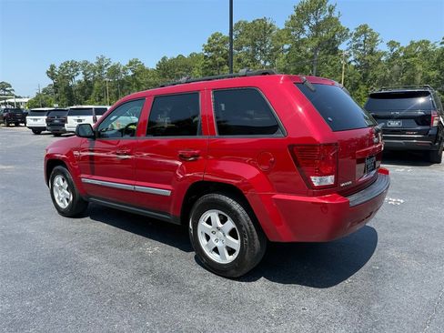 Used 2010 Jeep Grand Cherokee Laredo RWD image 22
