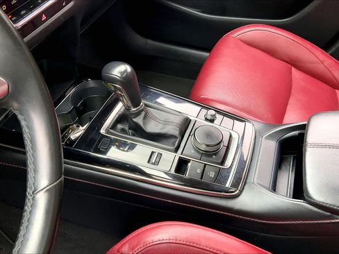 Used 2024 MAZDA CX-30 AWD 2.5 S w/ Preferred Package image 17