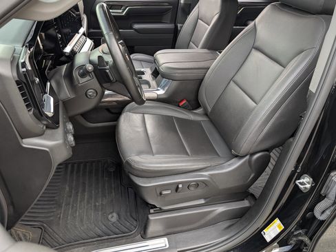 Used 2024 Chevrolet Silverado 1500 LTZ image 15