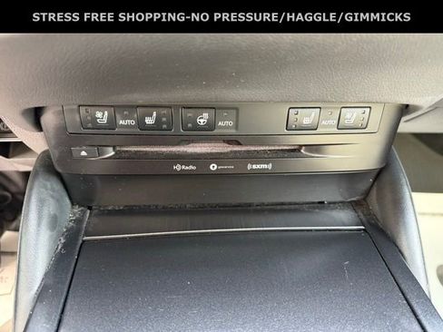 Used 2022 Lexus ES 350 w/ Premium Package image 23