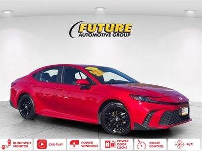 Used 2025 Toyota Camry SE