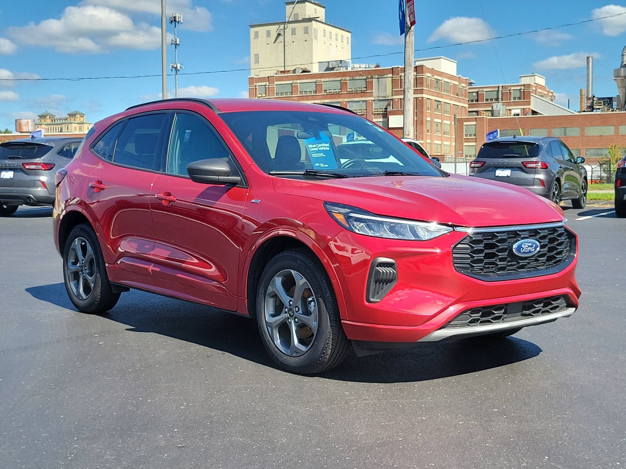 Certified 2023 Ford Escape ST-Line w/ Tech Pack #1 AWD/4WD image 2