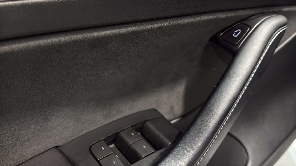 Used 2023 Tesla Model 3 Standard Range RWD image 21