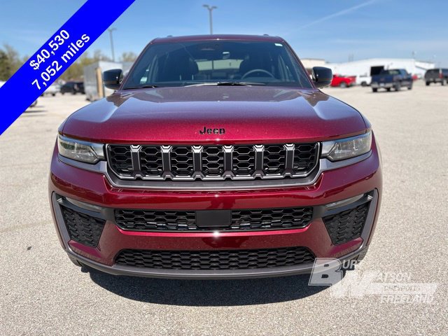 Used 2026 Jeep Grand Cherokee Limited w/ Limited Altitude Package AWD/4WD image 9