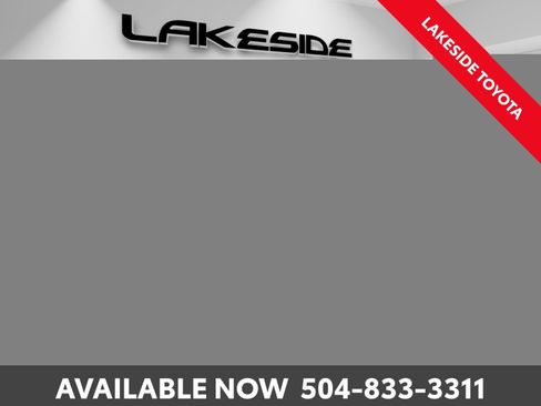 Used 2023 Toyota Crown Limited image 4