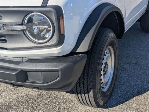 New 2025 Ford Bronco 2-Door image 9