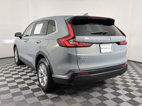 Used 2023 Honda CR-V EX-L image 4