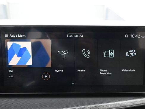 Used 2025 Hyundai Santa Fe SEL FWD image 12