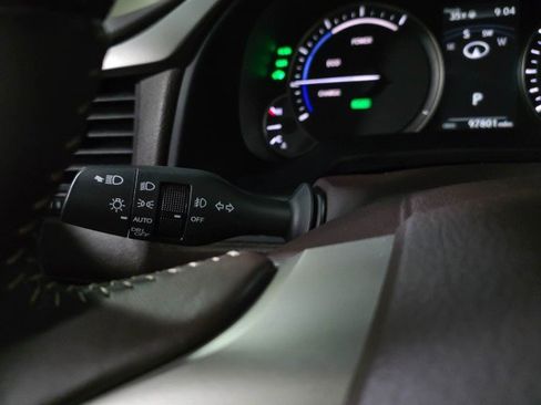 Used 2018 Lexus RX 450h RX 450h AWD Hybrid SUV w/ Luxury Package image 21