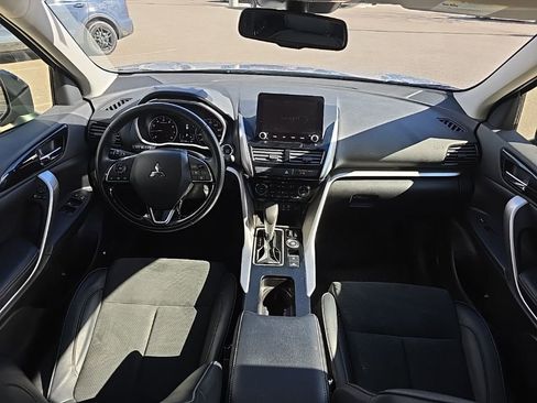 Used 2024 Mitsubishi Eclipse Cross SE image 12