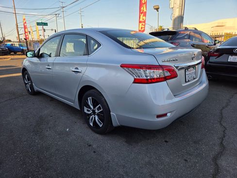 Used 2015 Nissan Sentra S FWD image 2