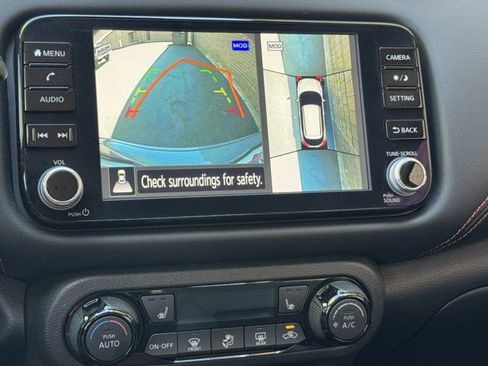 Used 2023 Nissan Kicks SR w/ SR Premium Package FWD image 25