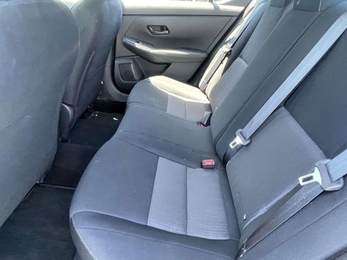 Used 2024 Nissan Sentra SV FWD image 10