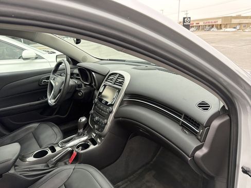 Used 2015 Chevrolet Malibu LT w/ Leather Package image 54