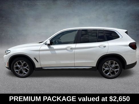 Used 2023 BMW X3 xDrive30i w/ Premium Package AWD/4WD image 2
