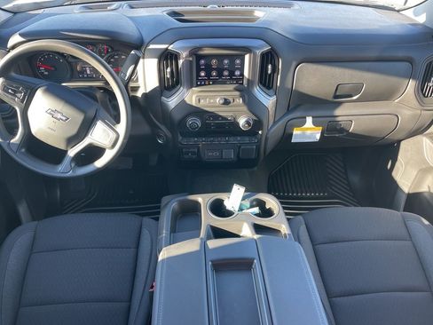 Used 2025 Chevrolet Silverado 1500 Custom Trail Boss w/ Turbomax Blackout Package image 15