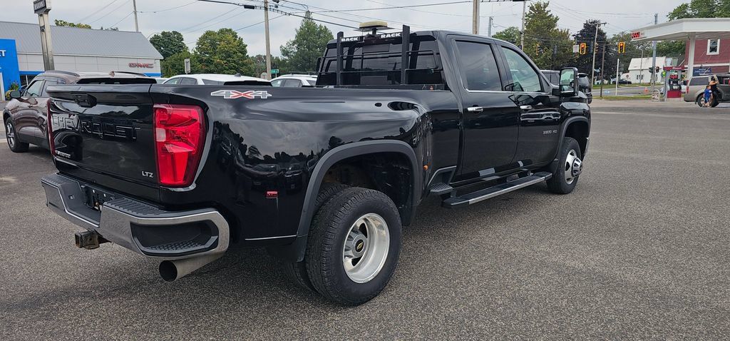 Used 2021 Chevrolet Silverado 3500 LTZ w/ LTZ Convenience Package AWD/4WD image 8