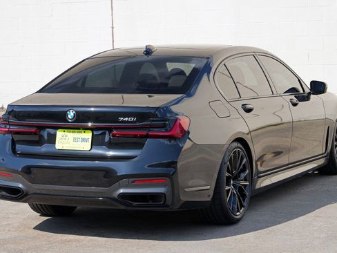Used 2021 BMW 740i w/ M Sport Package RWD image 58