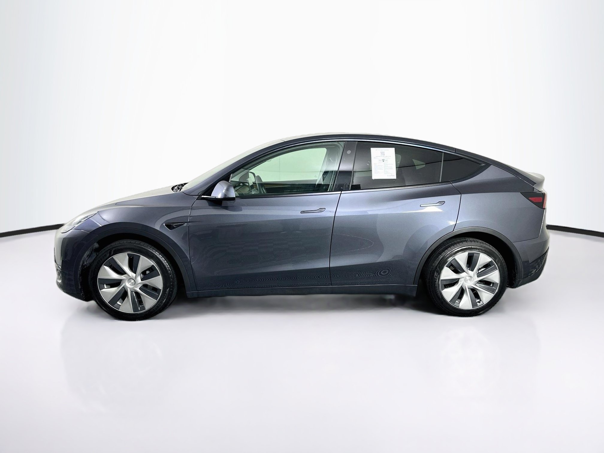 Used 2023 Tesla Model Y Long Range AWD/4WD image 4