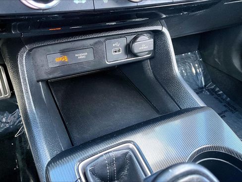 Used 2023 Honda Civic Sport image 30