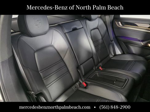 Used 2025 Porsche Cayenne Turbo GT AWD/4WD image 35