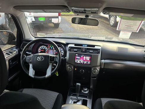 Certified 2017 Toyota 4Runner SR5 image 17