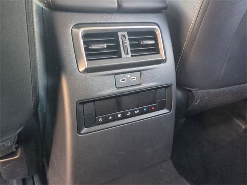 Certified 2024 MAZDA CX-90 3.3 Turbo w/ Preferred Package image 26