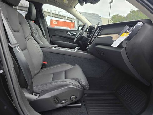 Used 2026 Volvo XC60 B5 Ultra w/ Protection Package Premier AWD/4WD image 10