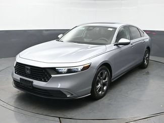 Used 2023 Honda Accord EX video 1