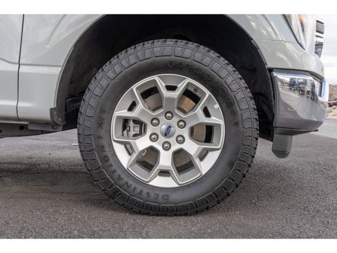 Used 2023 Ford F150 XLT image 9