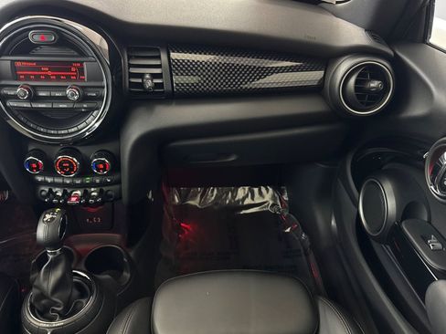 Used 2015 MINI Cooper S FWD image 29